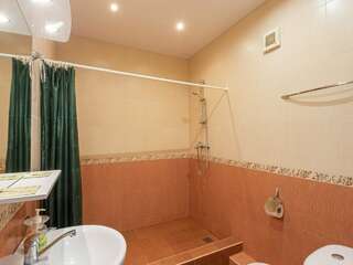 Гостиница Аледо Сочи Двухместный номер Делюкс с 1 кроватью или 2 отдельными кроватями и балконом-6