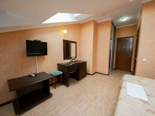 Гостиница Аледо Сочи Двухместный номер эконом-класса с 1 кроватью или 2 отдельными кроватями-4