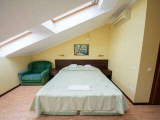 Гостиница Аледо Сочи Двухместный номер с 1 кроватью или 2 отдельными кроватями-4