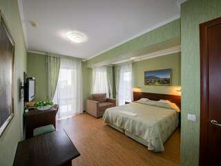 Гостиница Аледо Сочи Двухместный номер Делюкс с 1 кроватью или 2 отдельными кроватями, вид на море-12